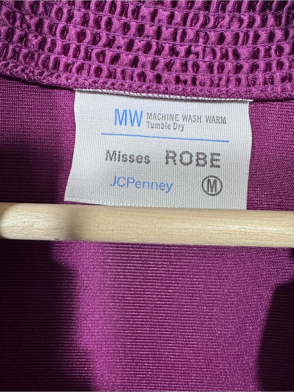 Vintage JC Penny Womens Purple Satin Long Maxi Robe size M Glam Boudoir - Picture 5 of 6